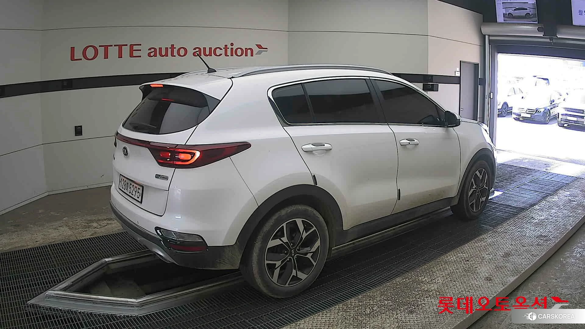 Kia Sportage id 3882088 из Кореи 10