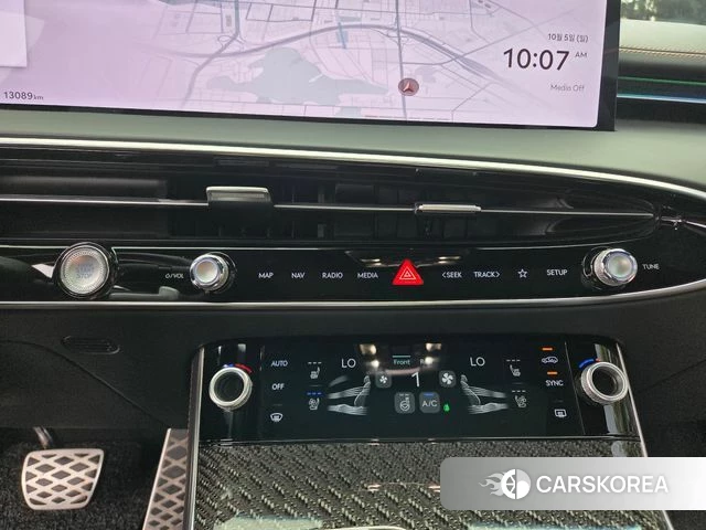 Genesis GV70 id 4400507 из Кореи 10