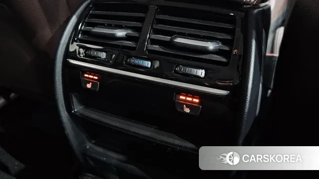 BMW 5 Series (G30) id 3691937 из Кореи 10