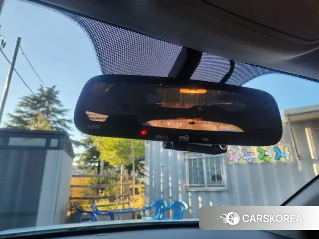 Kia Stonic id 3444692 из Кореи 10