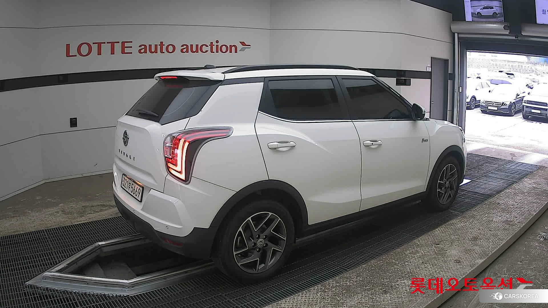 SsangYong Tivoli id 3869460 из Кореи 10