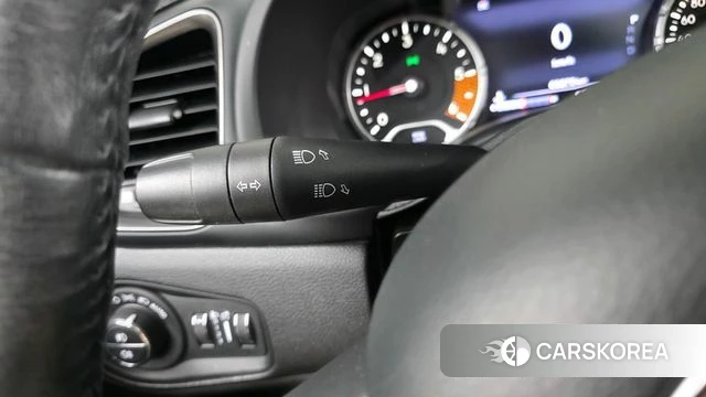 Jeep Renegade id 4490353 из Кореи 10