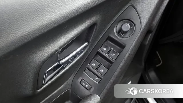 Chevrolet (GM Daewoo) The New Trax id 3552843 из Кореи 10