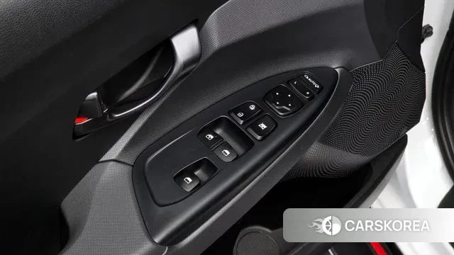 Hyundai Veloster (JS) id 2999418 из Кореи 10