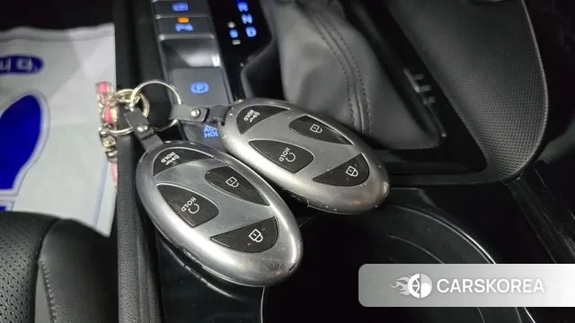 Hyundai The New Avante (CN7) id 2480204 из Кореи 10