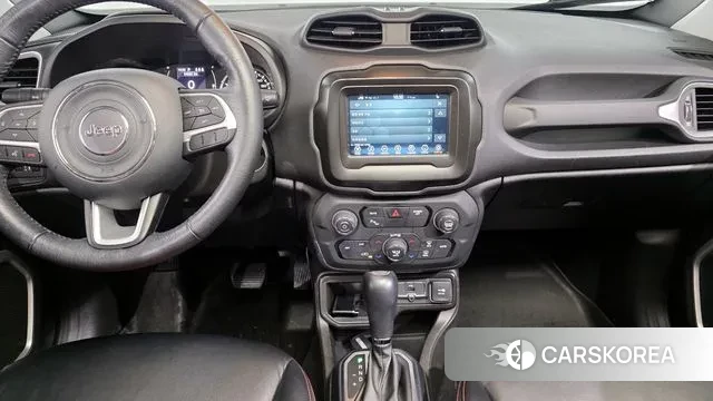 Jeep Renegade id 3676228 из Кореи 10