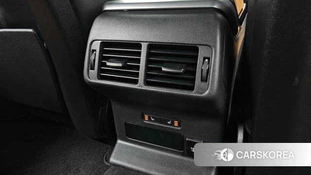 Land Rover Range Rover Velar id 4502759 из Кореи 10
