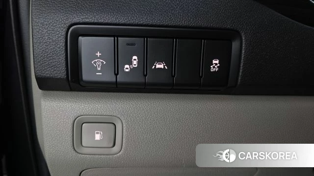 Kia The New Carnival id 4732623 из Кореи 10