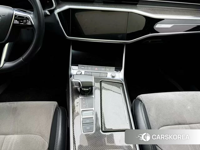 Audi A6L id 4273503 из Китая 10