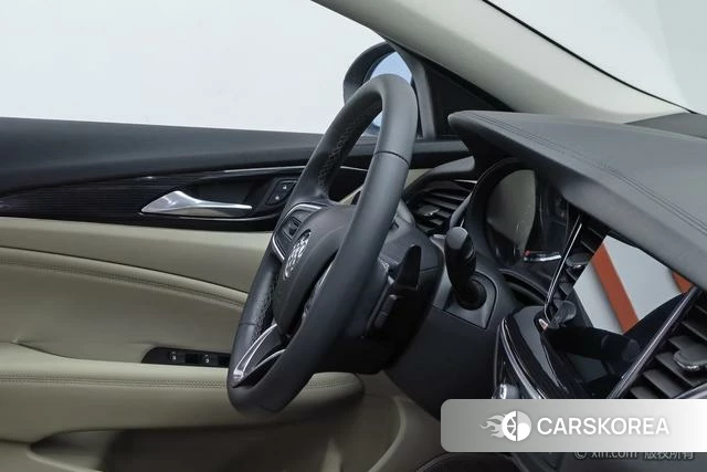 Buick Regal id 4212197 из Китая 10