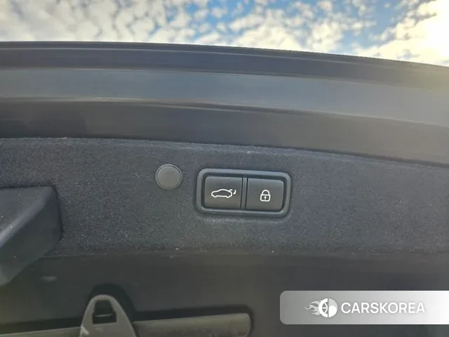 Hyundai The New Grandeur IG id 3390021 из Кореи 10