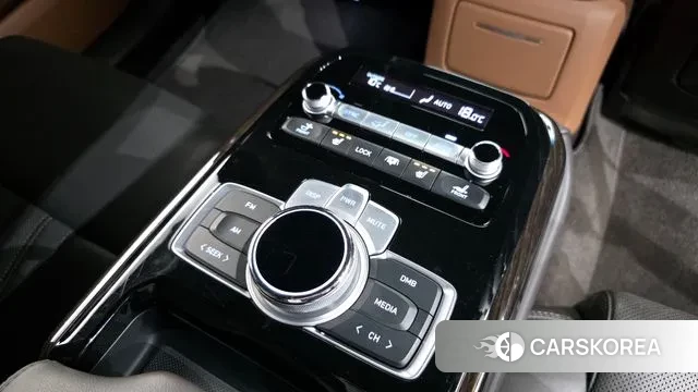 Genesis G90 id 3474532 из Кореи 10