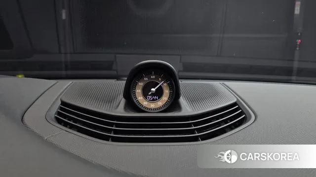 Porsche Taycan id 3487807 из Кореи 10