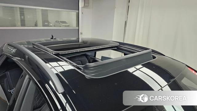 Audi Q8 (4M) id 3858681 из Кореи 10