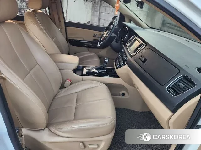 Kia The New Carnival id 2447548 из Кореи 10