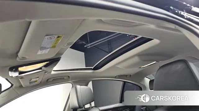 BMW 5 Series (G30) id 3302534 из Кореи 10