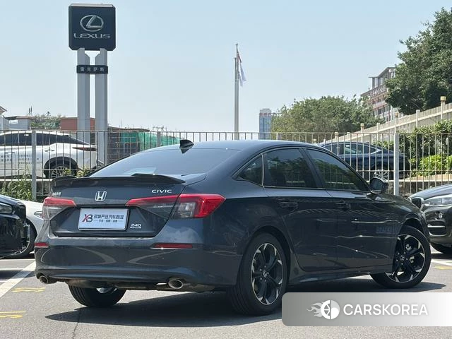 Honda Civic id 4260185 из Китая 10