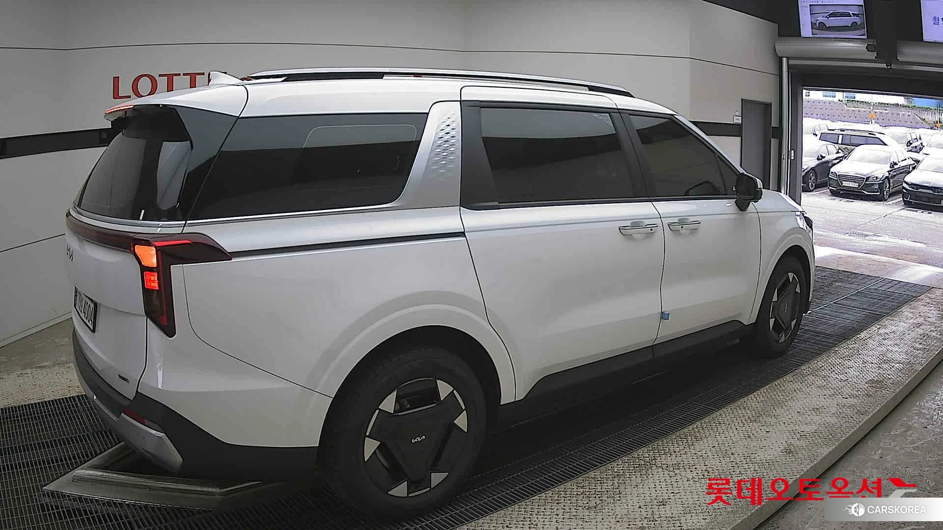 Kia Carnival Hybrid id 4347330 из Кореи 10