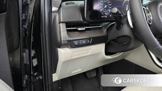 Kia Carnival 4th generation id 4445192 из Кореи 10