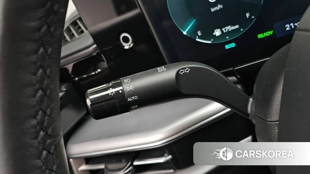 Hyundai Grandeur Hybrid (GN7) id 4917066 из Кореи 10