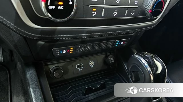 Ssangyong Rexton Sports id 4233191 из Кореи 10