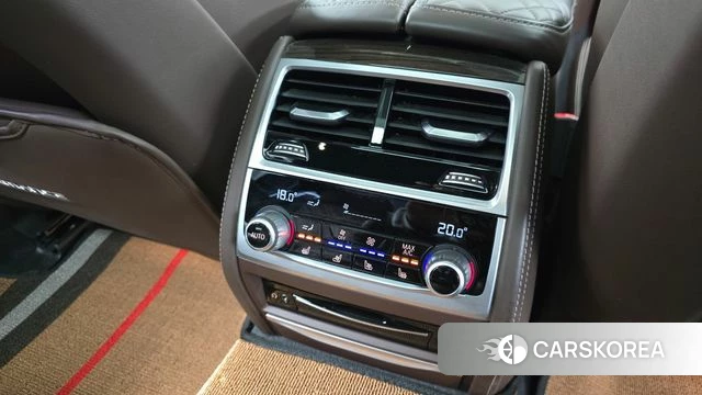 BMW 7 Series (G11) id 3852975 из Кореи 10