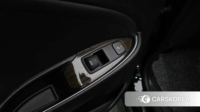 Chevrolet (GM Daewoo) The New Malibu id 4392636 из Кореи 10