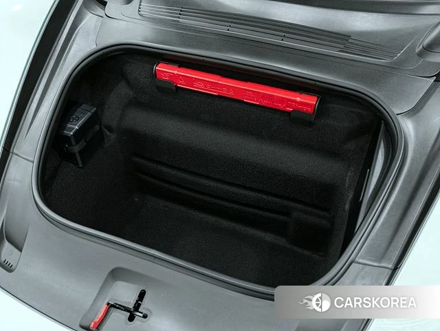 Porsche 911(992) id 4602272 из Кореи 10