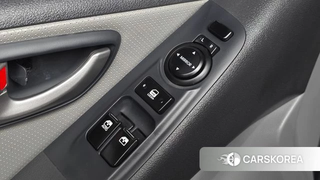 Hyundai The New Grand Starex id 4764430 из Кореи 10