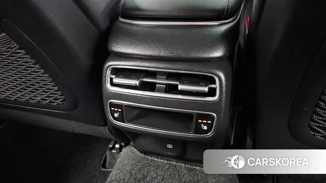 Genesis GV70 id 3585622 из Кореи 10