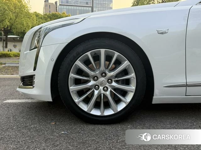 Cadillac CT6 id 4221089 из Китая 10