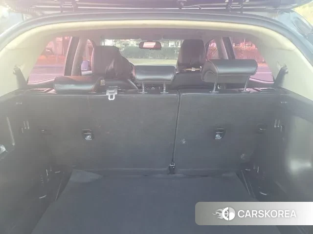 Kia Stonic id 3651608 из Кореи 10