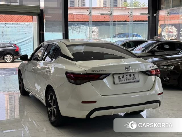 Nissan Xuan Yi id 4220539 из Китая 10