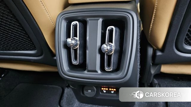 Volvo XC40 id 4470841 из Кореи 10
