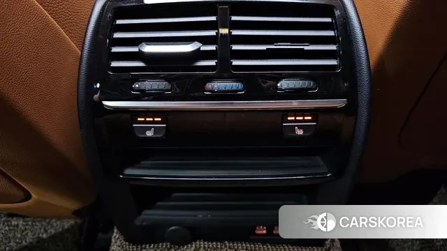 BMW 5 Series (G30) id 3514878 из Кореи 10