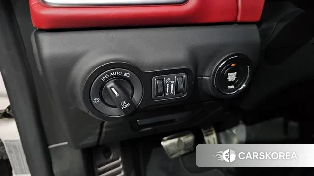 Maserati Ghibli id 3128952 из Кореи 10