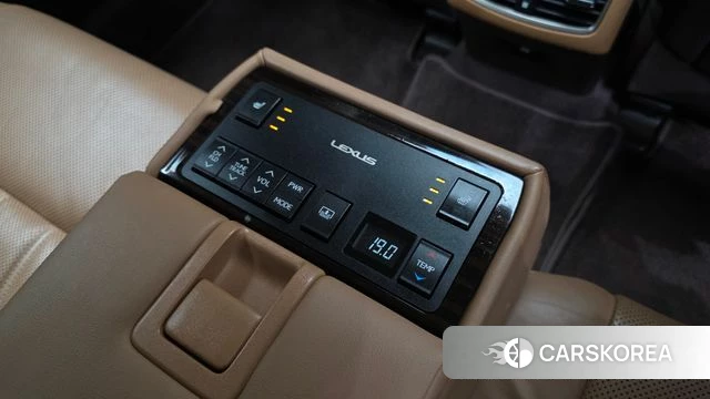Lexus New ES300h id 4642976 из Кореи 10