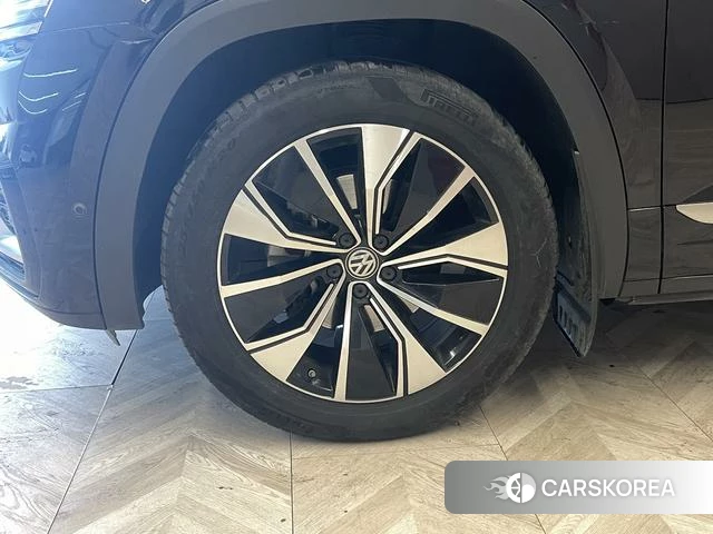 Volkswagen Tourang id 4262554 из Китая 10