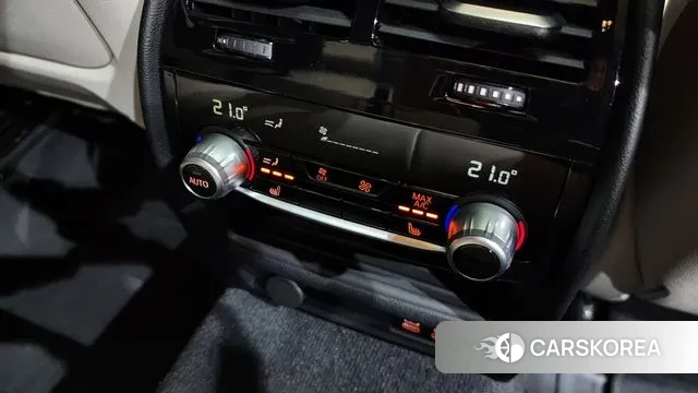 BMW 5 Series (G30) id 3721844 из Кореи 10