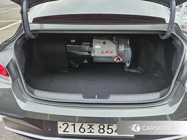 Hyundai The New Avante (CN7) id 3288031 из Кореи 10