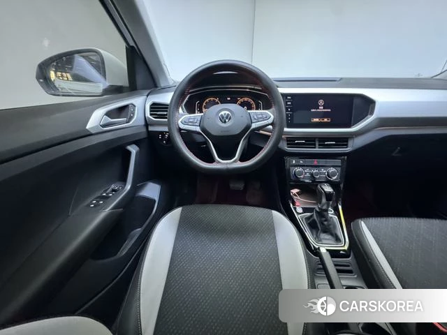 Volkswagen Exploring the shadow id 4265875 из Китая 10