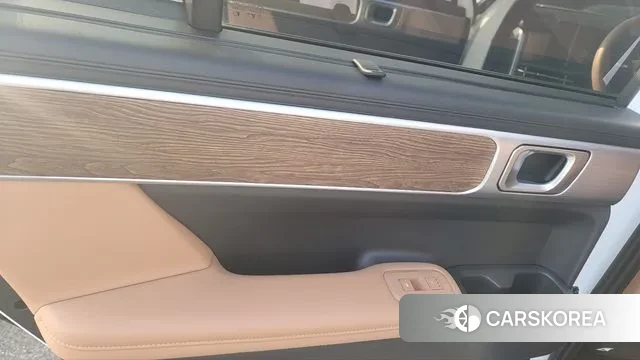 Hyundai Santa Fe (MX5) id 3644850 из Кореи 10