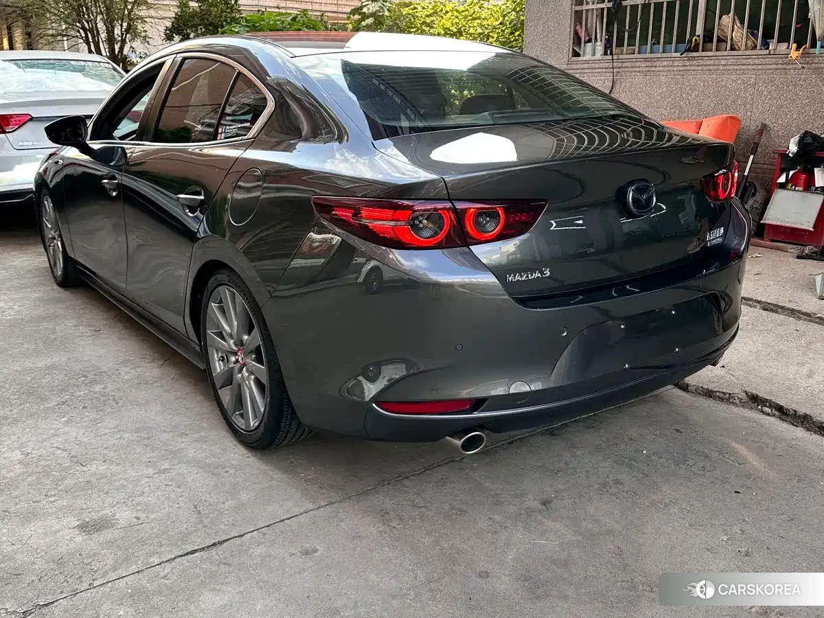 Mazda 3 id 4680627 из Китая 10