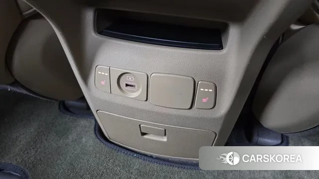 Kia The New Carnival id 3499932 из Кореи 10