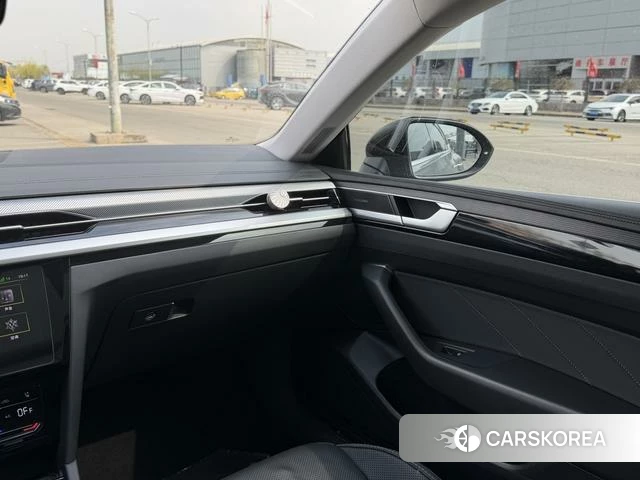 Volkswagen CC id 4278802 из Китая 10