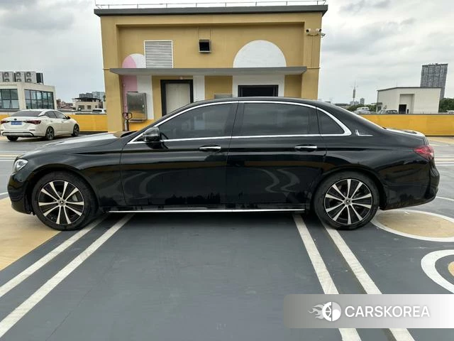 Mercedes-Benz E-class PHEV id 4260932 из Китая 10