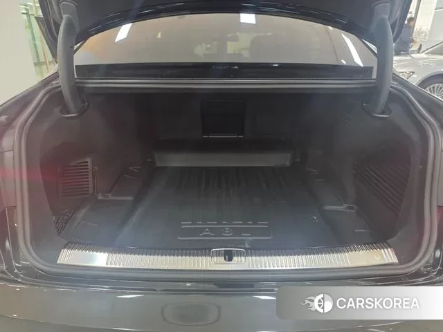 Audi A8 (D5) id 3676076 из Кореи 10