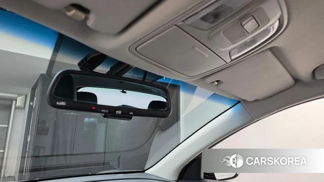 Kia Niro id 3894316 из Кореи 10