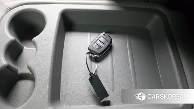 Hyundai The New Grand Starex id 2971144 из Кореи 10