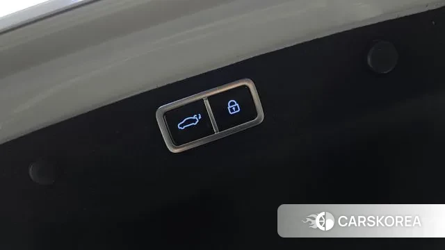 Hyundai Grandeur Hybrid (GN7) id 3011343 из Кореи 10